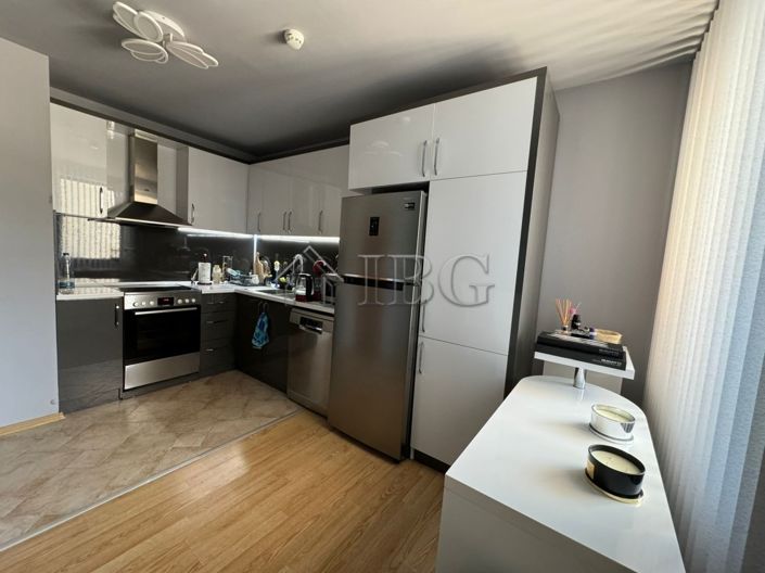 Image No.12-Appartement de 2 chambres à vendre à Burgas