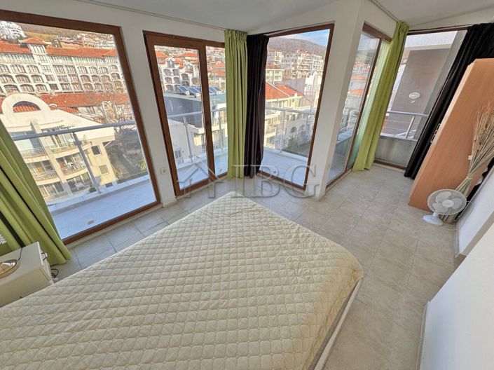 Image No.20-2 Bed Apartment for sale