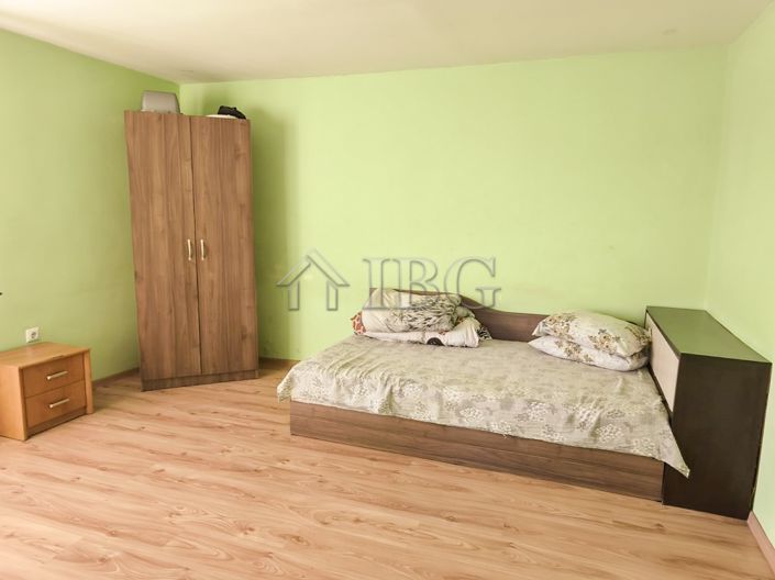 Image No.8-Maison de 1 chambre à vendre à Dobroudja