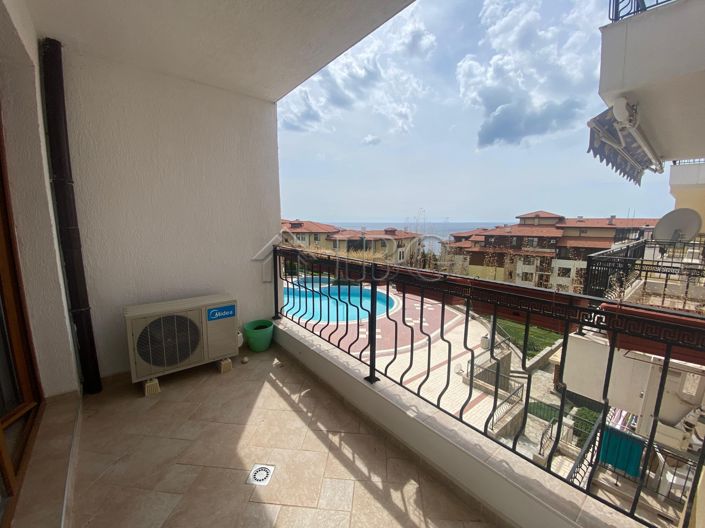 Image No.2-Appartement de 2 chambres à vendre à Burgas