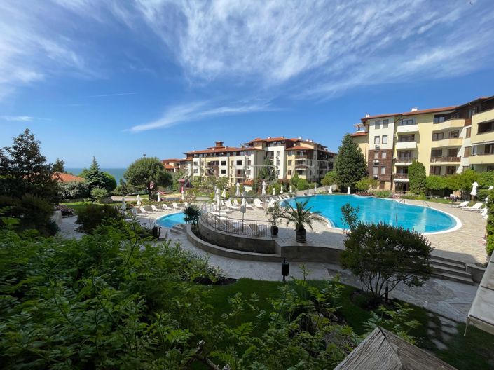 Image No.2-Appartement de 2 chambres à vendre à Burgas