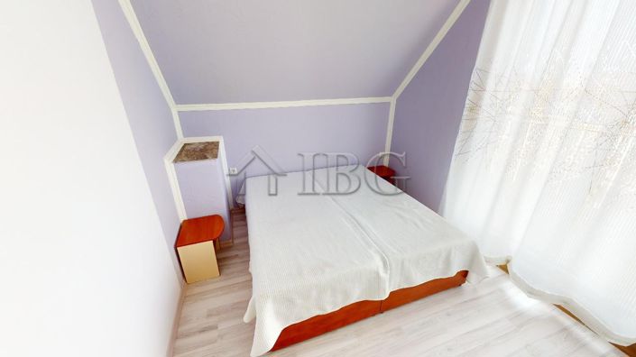 Image No.10-2 Bed Apartment for sale