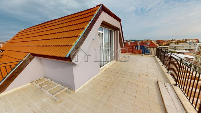 Image No.20-2 Bed Apartment for sale