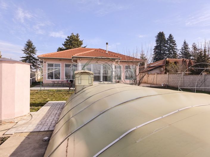 Image No.3-3 Bed House for sale