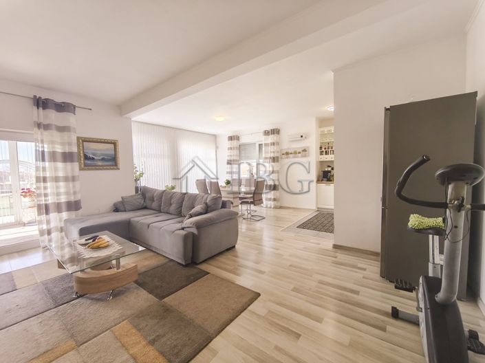 Image No.4-3 Bed House for sale