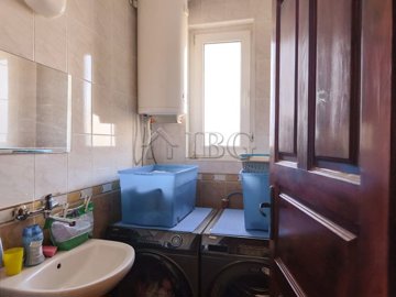 3-bed-house-with-pool-close-to-the-sea-2