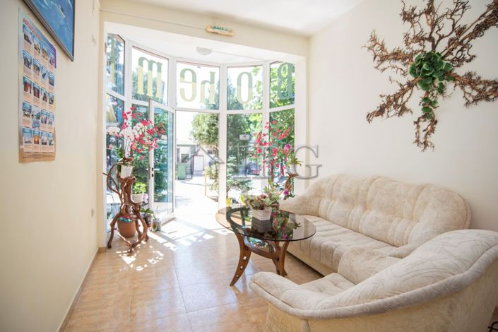 Image No.8-Un hôtel de 15 chambres à vendre à Ravda