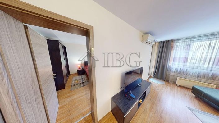 Image No.20-1 Bed Apartment for sale