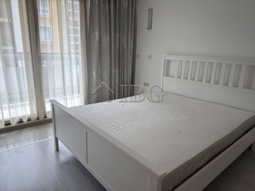 img8800