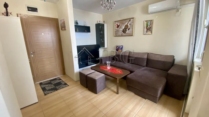 Image No.1-Appartement de 2 chambres à vendre à Burgas