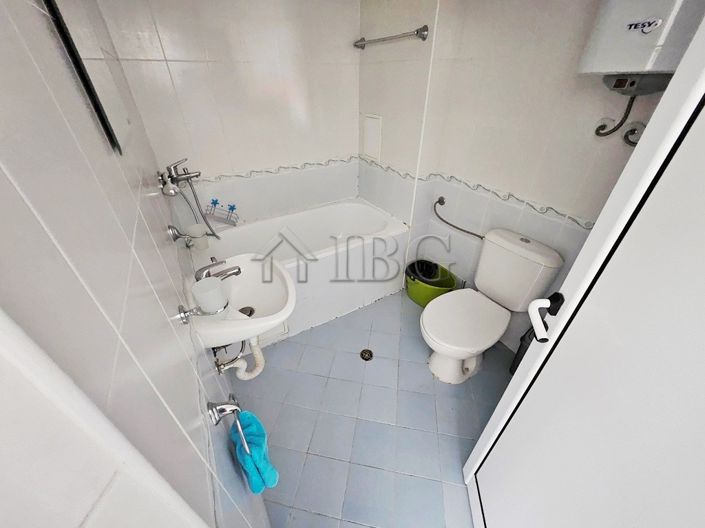 Image No.11-Apartment for sale