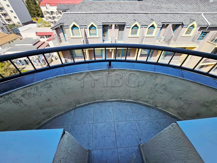 Image No.8-Apartment for sale