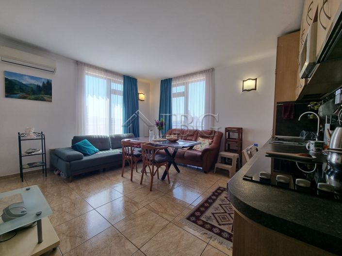 Image No.1-Appartement de 2 chambres à vendre à Burgas