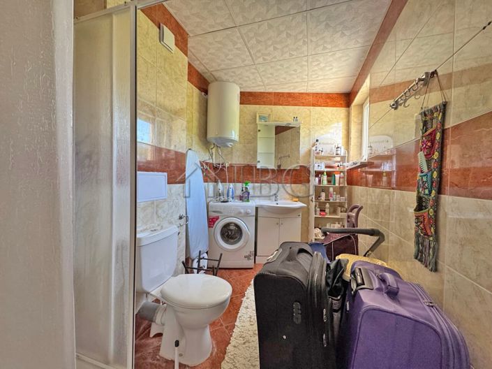 Image No.14-2 Bed Apartment for sale