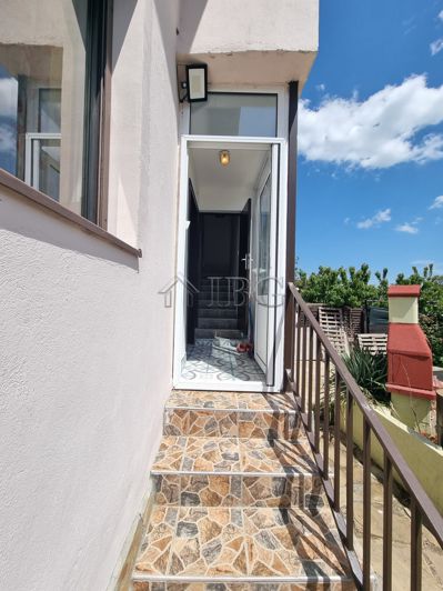 Image No.17-3 Bed House for sale