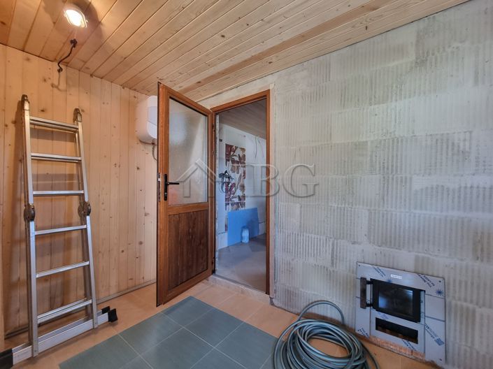 Image No.6-3 Bed House for sale