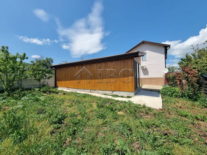 Image No.9-3 Bed House for sale