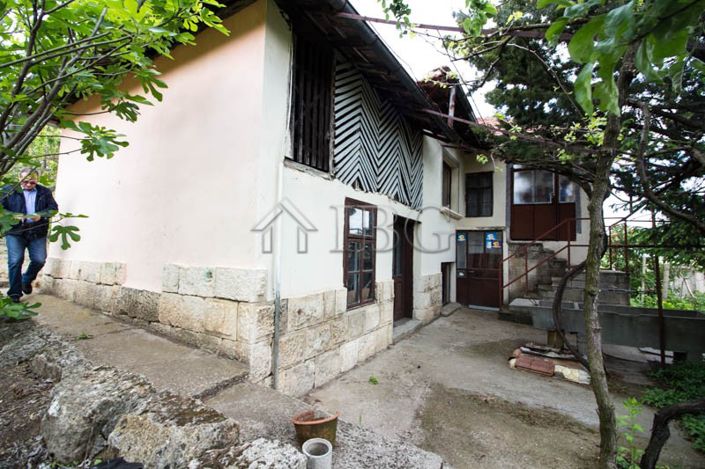 Image No.3-Maison de 2 chambres à vendre à Bulgarie