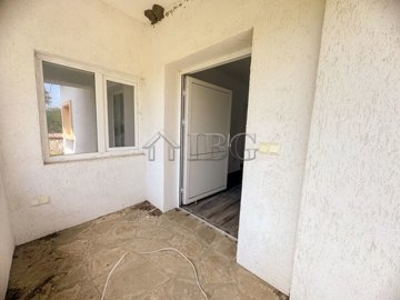 two-bed-house-15-kilimeters-to-the-sea-18