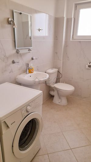 Image No.7-2 Bed House for sale