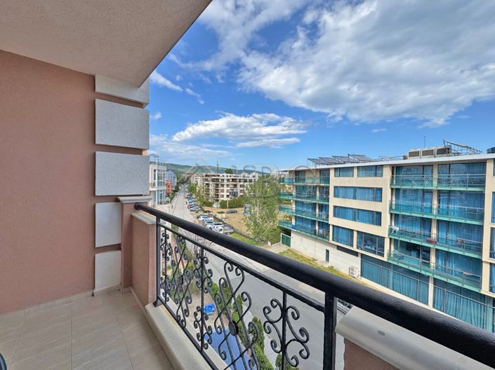 Image No.5-Apartment for sale