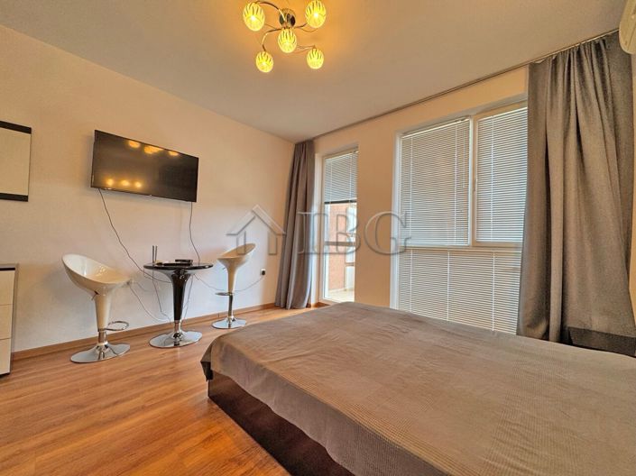 Image No.8-Apartment for sale