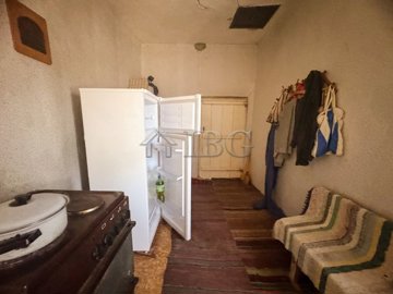 3-bedroom-house-with-big-garden-20-min-to-the