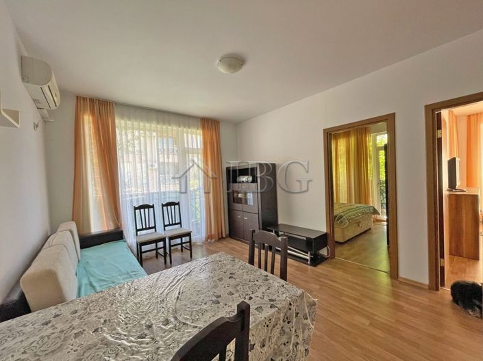 Image No.1-Appartement de 2 chambres à vendre à Burgas