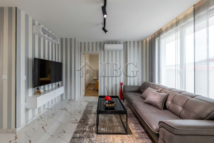 Image No.11-1 Bed Apartment for sale