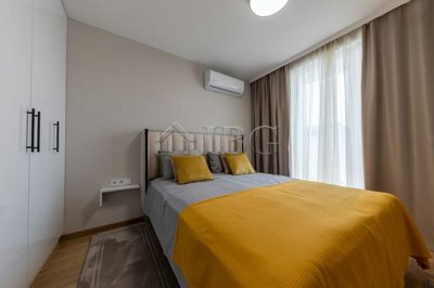 078a3709-hdr