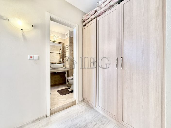 Image No.10-Appartement de 2 chambres à vendre à Burgas