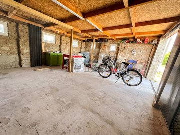 amazing-2-bedroom-house-near-dobrich-10