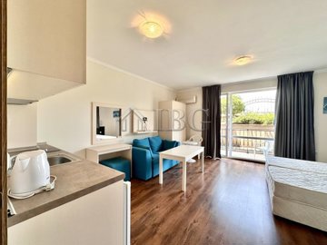 macon-studio-parter-45m2-1-scaled