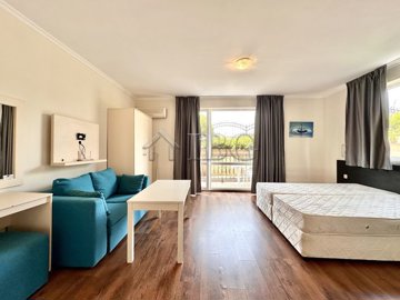 macon-studio-parter-45m2-10-scaled