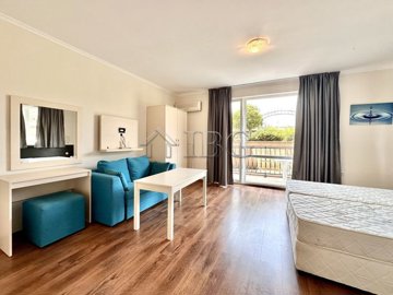 macon-studio-parter-45m2-9-scaled