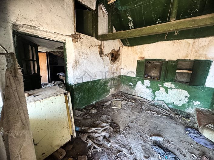 Image No.5-House for sale