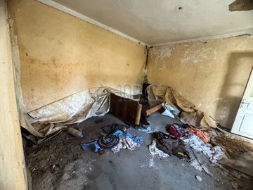 cheap-renovation-project-30-min-to-the-sea-19
