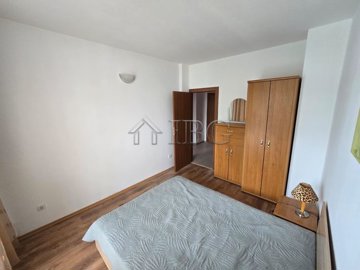 158486468
