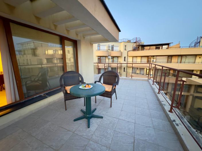 Image No.3-Appartement de 3 chambres à vendre à Burgas