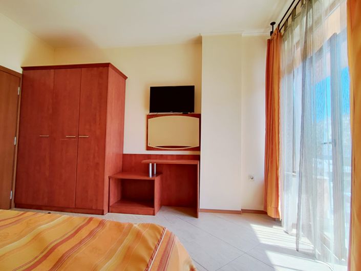 Image No.11-1 Bed Apartment for sale