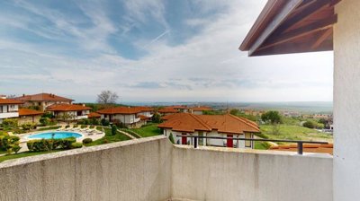 bayviewvillas-rosi-18c-05132025093631