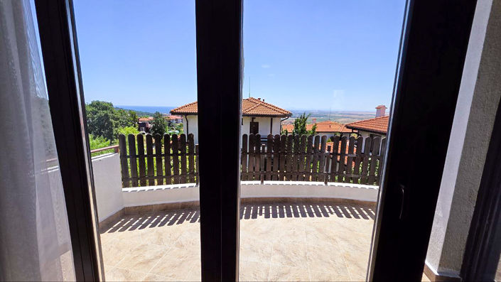 Image No.13-2 Bed Apartment for sale