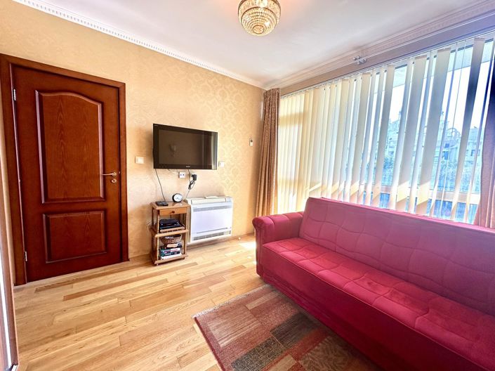 Image No.17-1 Bed Apartment for sale