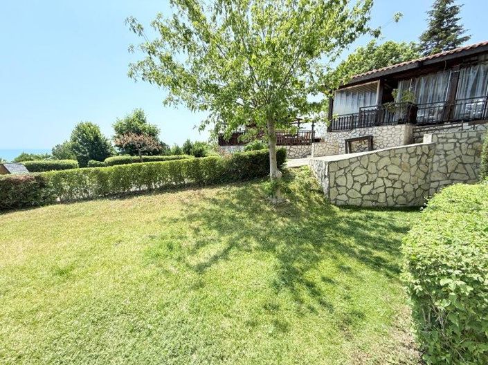 Image No.2-Appartement de 2 chambres à vendre à Burgas