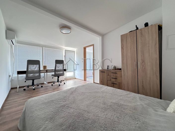 Image No.18-2 Bed Apartment for sale