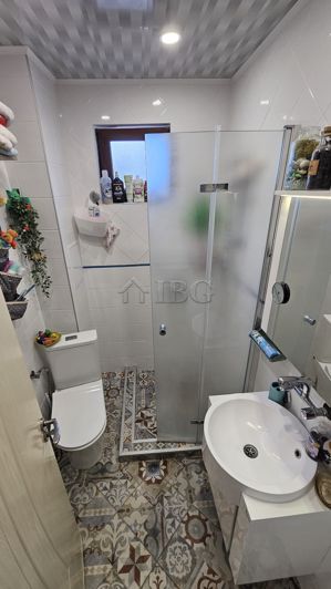 Image No.14-2 Bed House for sale