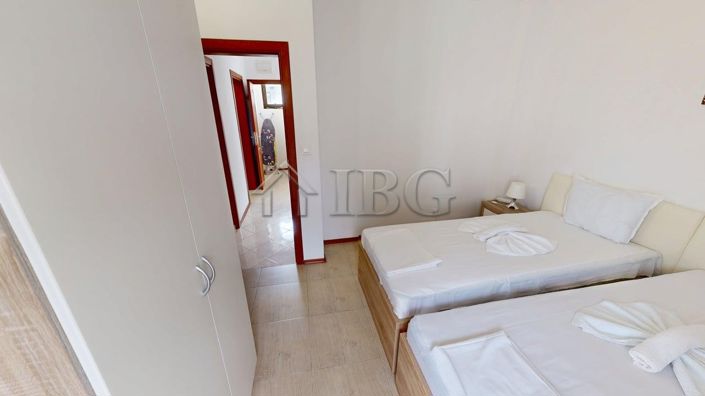 Image No.14-3 Bed House for sale