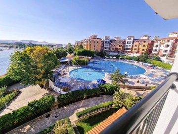 1-bed-sea-view-marina-cape-36