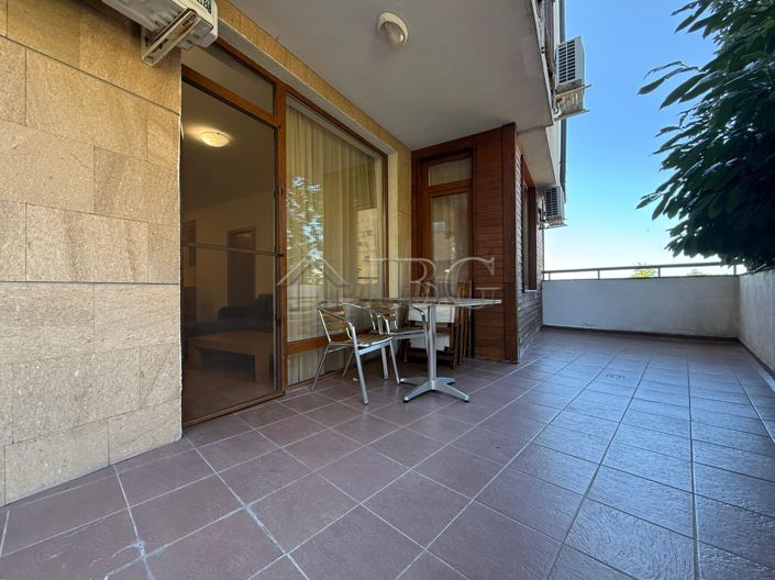 Image No.5-Appartement de 2 chambres à vendre à Burgas