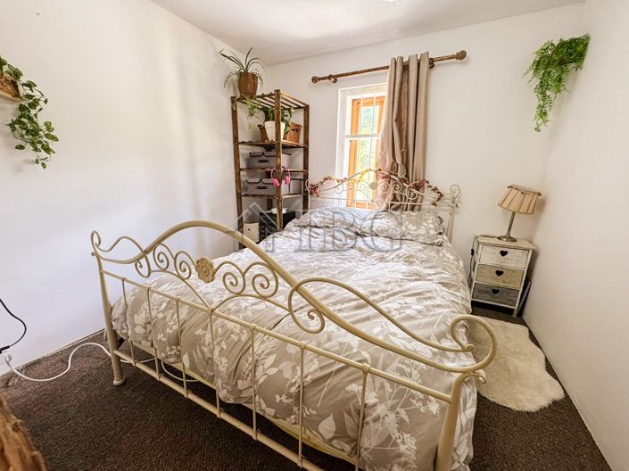 Image No.18-3 Bed House for sale